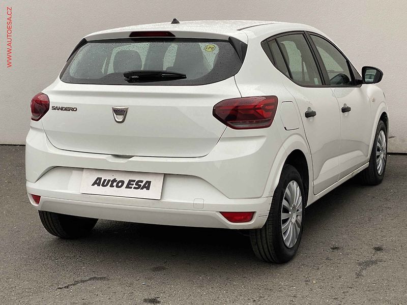 Dacia Sandero (2022) 1.0 TCe, ČR, LED, AC, temp - fotka 4 z 15