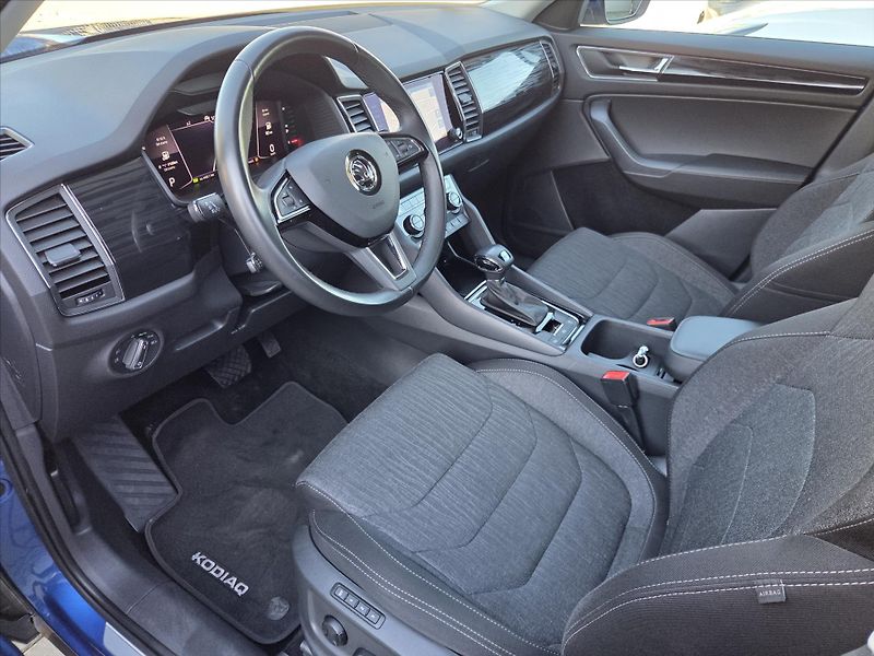 Škoda Kodiaq 2,0 TSi DSG 4x4 Tažné Style Pr - fotka 9 z 26