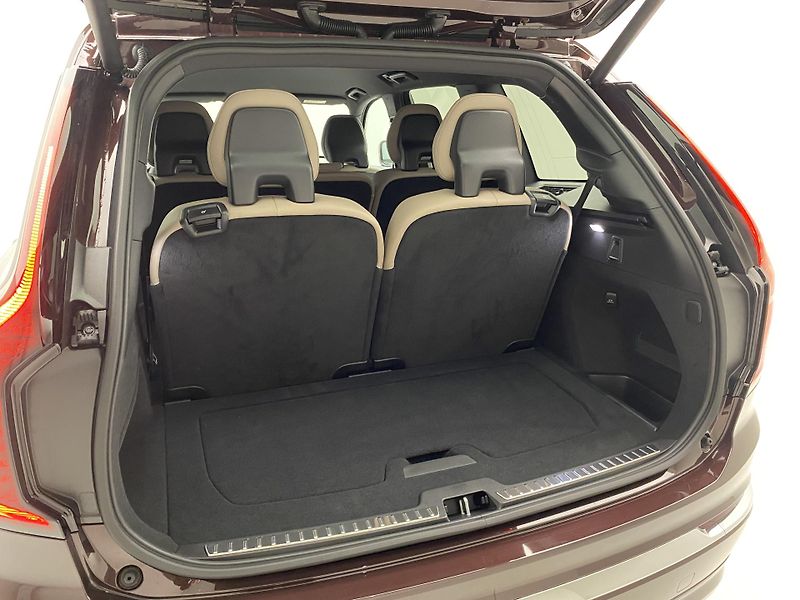 Volvo XC90 (2025) B5 AWD AUT BRIGHT PLUS  - fotka 23 z 75