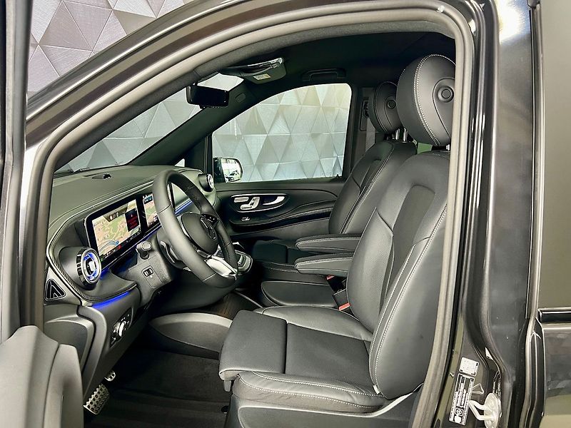 Mercedes-Benz Třídy V d 4MATIC AMG EXCLUSIVE LONG, A - fotka 10 z 35