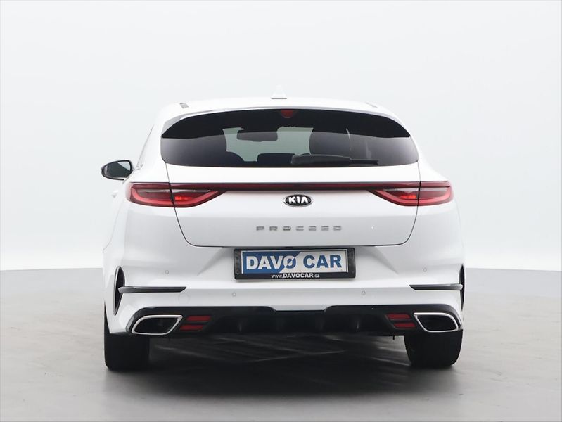 Kia Ceed 1,6 T-GDI 150kW Aut. GT CZ - fotka 6 z 27