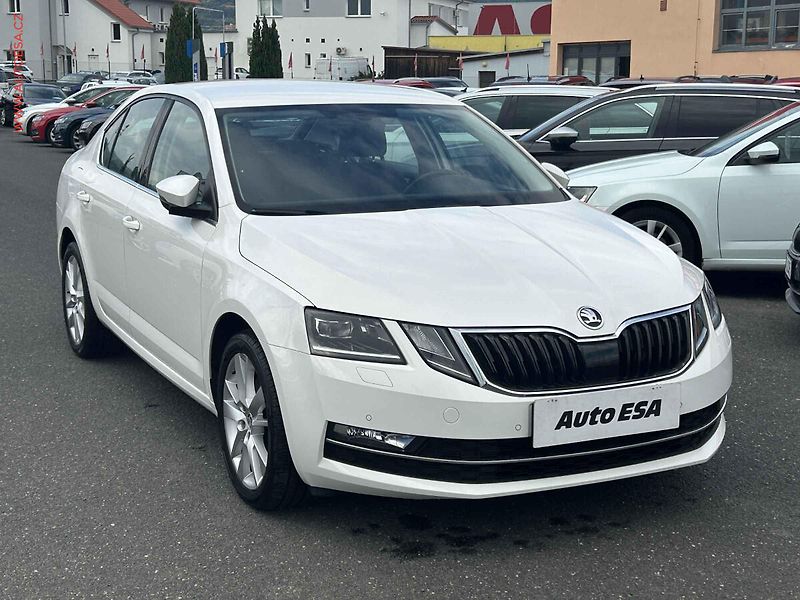 Škoda Octavia (2018) 1.8 TSi, 1.maj,ČR, Elegance - fotografie inzerátu