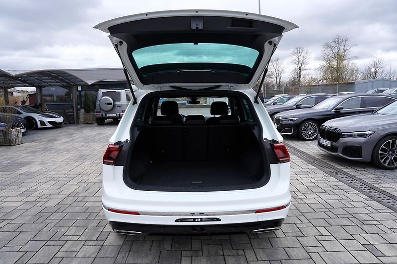 Volkswagen Tiguan 2.0 TSI 4Motion/DSG/R-line/ČR - fotka 11 z 54