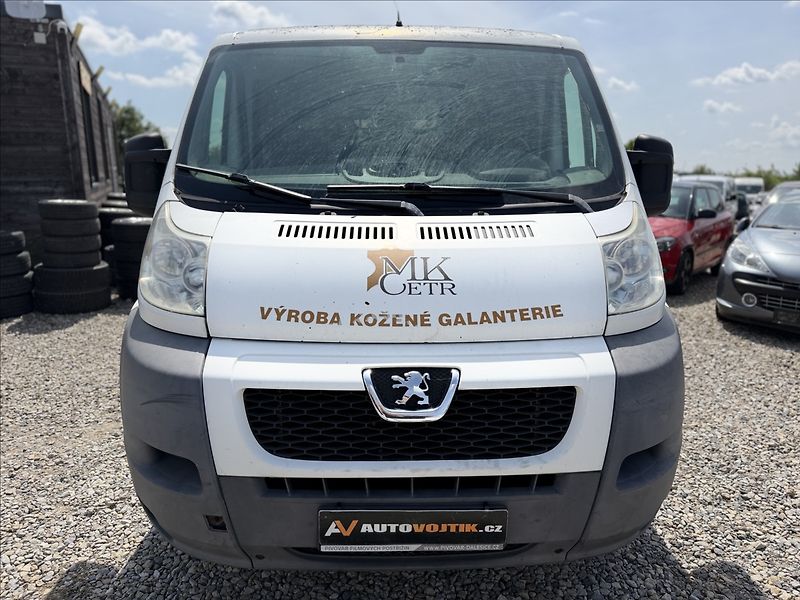 Peugeot Boxer 2,2 184tKm PO SERVISE - fotka 2 z 22
