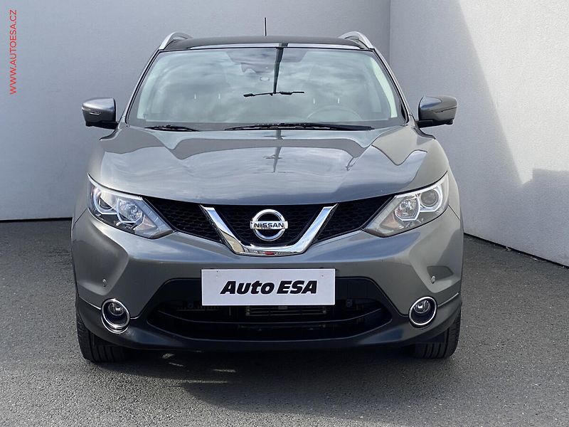 Nissan Qashqai (2017) 1.2DiG-T, Acenta, AT, navi - fotka 2 z 20