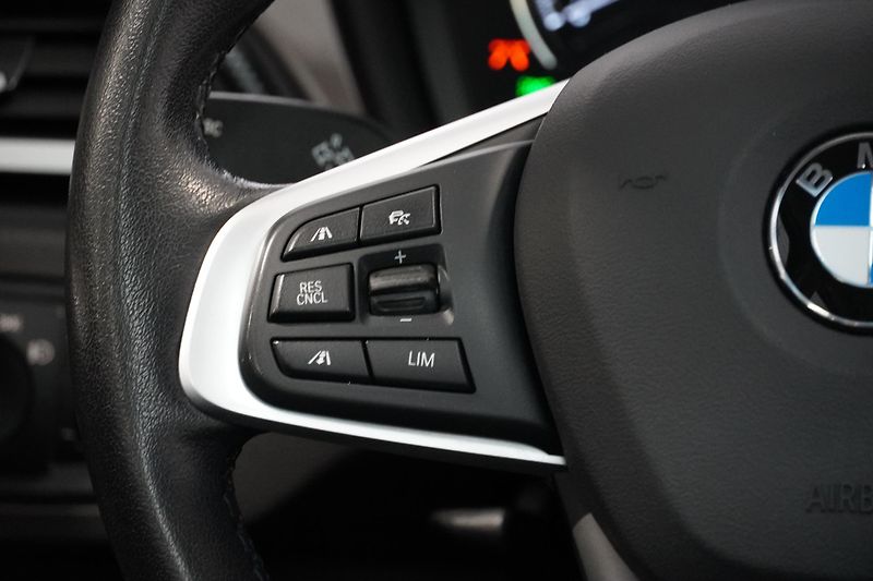 BMW X1 Xdrive20d,ČR,ACC,Tažné,Pano - fotka 22 z 37