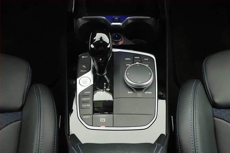 BMW Řada 1 (2021) M Sport 116d - fotka 10 z 21