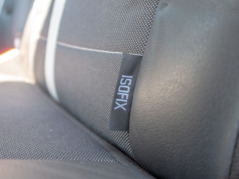 Ford Kuga (2012) 2.0D 103KW 4x4 TITAN – CARPLAY - fotka 36 z 47