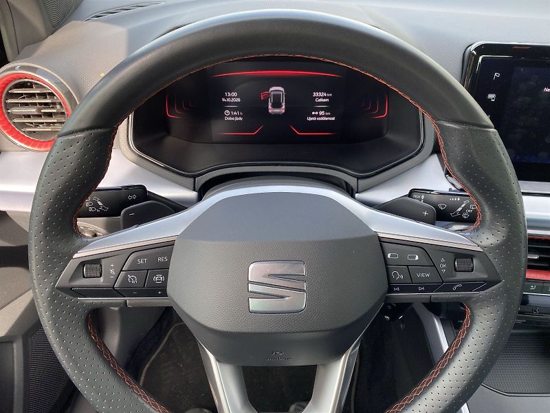 Seat Arona (2023) 1.0 TSI DSG FR - fotka 17 z 35