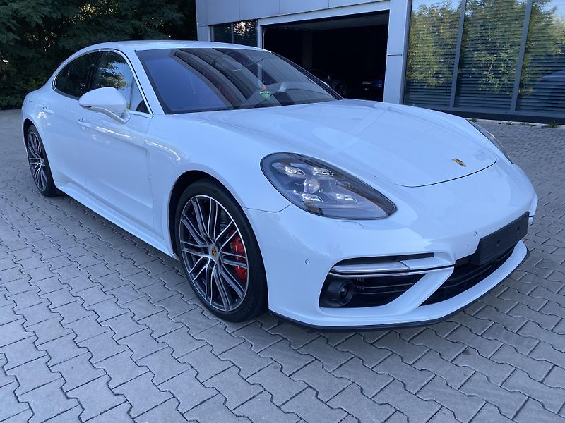 Porsche Panamera (2017) TURBO - fotka 4 z 17