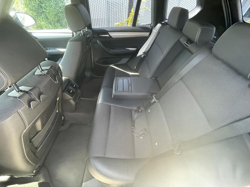 BMW X3 (2016) M-Paket - fotka 8 z 11