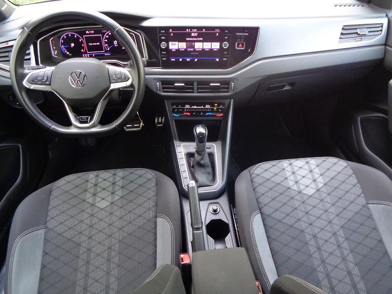 Volkswagen Taigo 1.5 TSI 7DSG R-LINE  110 kW - fotka 12 z 25