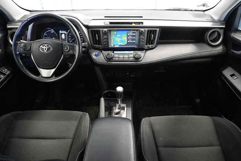 Toyota RAV4 2.5 HYBRID EXECUTIVE 4WD AUT. - fotka 20 z 28