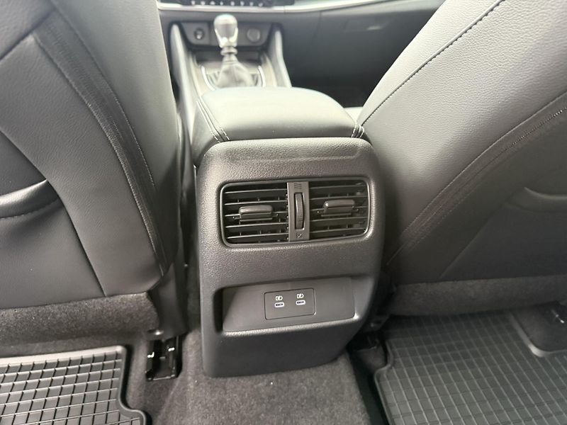 Nissan Qashqai (2026) DIG-T Mild Hybrid N-CONNECTA - fotka 18 z 20