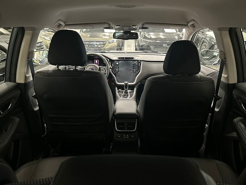 Subaru Outback (2025) 2.5 ACTIVE 4WILD 2025 | Nové a - fotka 27 z 59