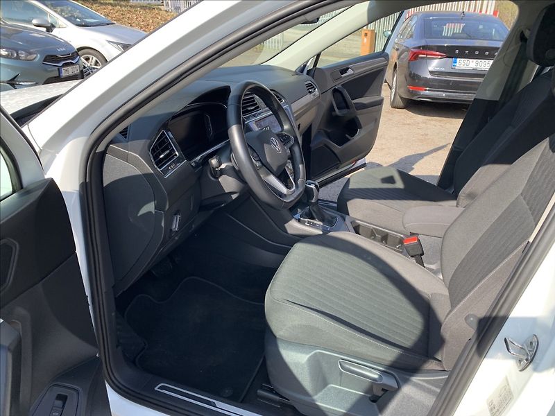 Volkswagen Tiguan Allspace 2,0 TDI DSG 1.MAJ.,ČR,SERVISKA - fotka 14 z 20