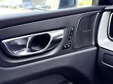 Volvo XC60 T8 AWD RECH.+sada zimních kol  - náhled 26
