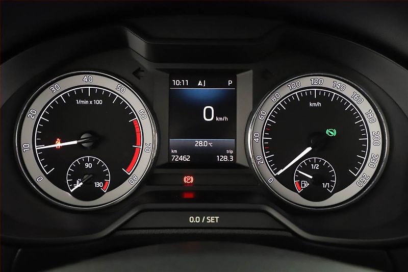 Škoda Octavia (2019) Scout 2.0 TSI - fotka 8 z 26