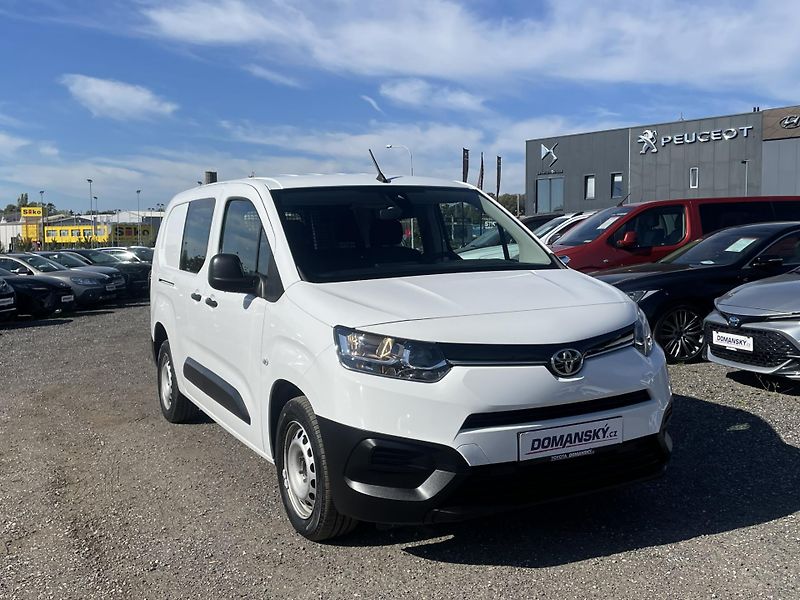 Toyota ProAce City CREWCAB ACTIVE 1.5 D-4D 75 kW - fotka 7 z 22
