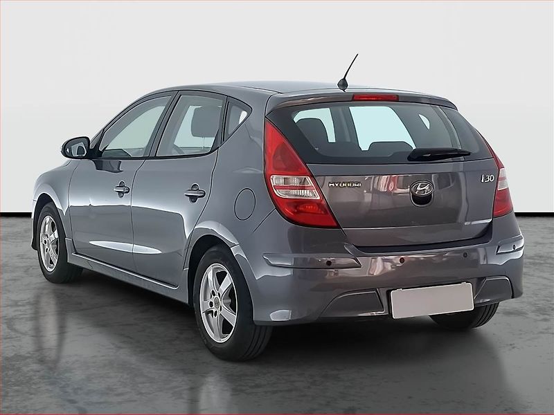 Hyundai i30 (2010) 1.4 CVVT, za skvělou cenu - fotka 4 z 14