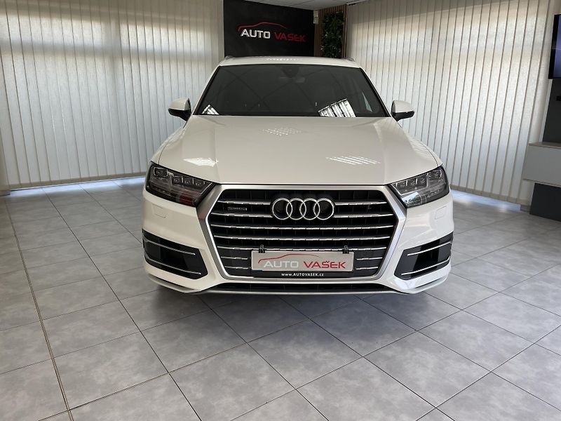Audi Q7 45 TDi ČR 1.MAJ.SERVIS 4x4 DPH - fotka 4 z 30