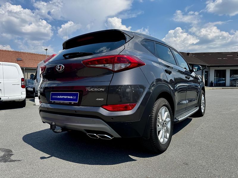 Hyundai Tucson (2018) 1.6 T-GDI 4x4 Trikolor - fotka 5 z 23