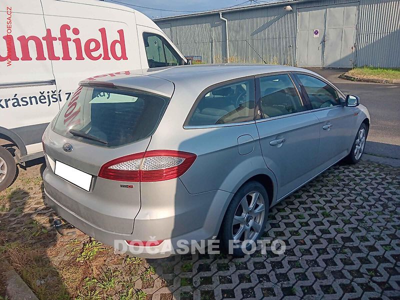 Ford Mondeo (2009) 2.0TDci, autoAC - fotka 2 z 3
