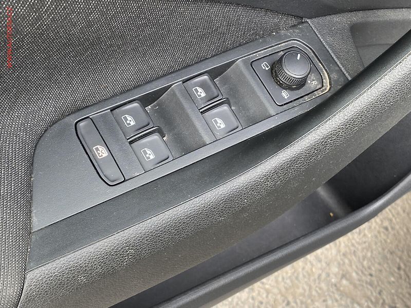 Škoda Scala (2023) 1.0 TSi, ČR, Style, LED - fotka 11 z 16