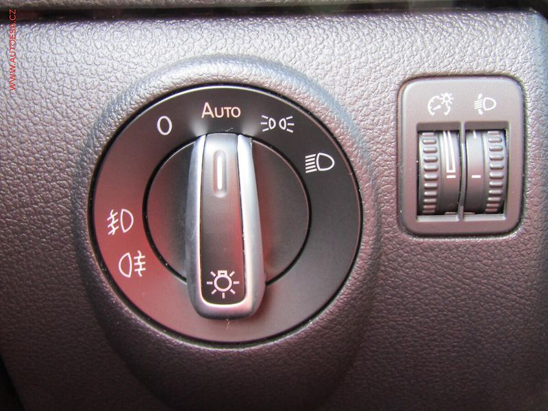 Volkswagen Golf Plus (2011) 1.2 TSi, autoAC - fotka 15 z 16