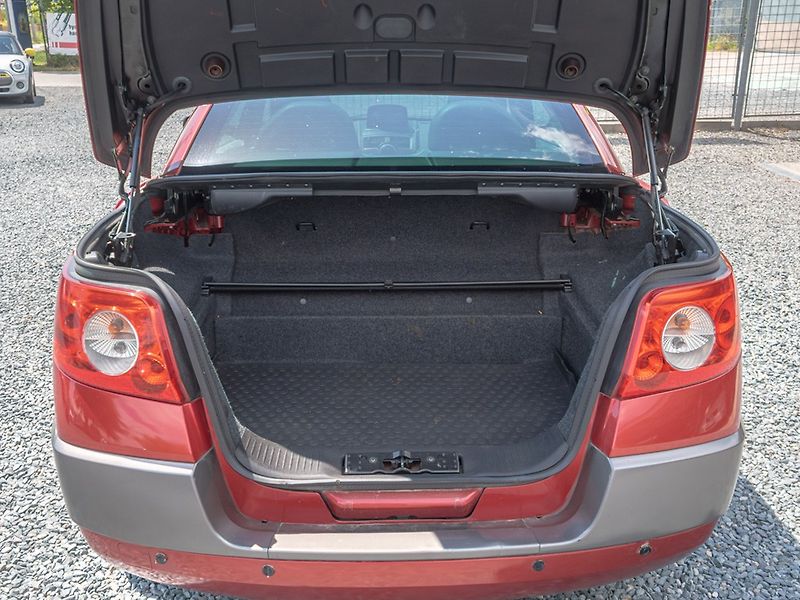 Renault Mégane (2005) 1.6i 16V 83KW – WINDSCHOTT - fotka 31 z 38