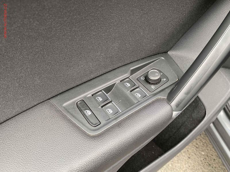 Volkswagen Tiguan (2017) 2.0 TDi 4X4, Highline, DSG - fotka 13 z 20