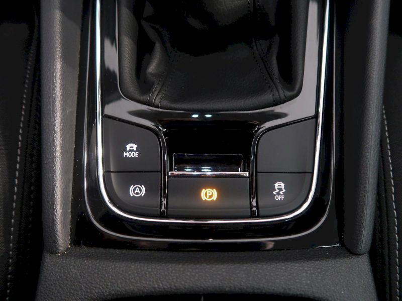 Škoda Karoq (2022) STYLE 2.0TDI 110KW - fotka 31 z 37