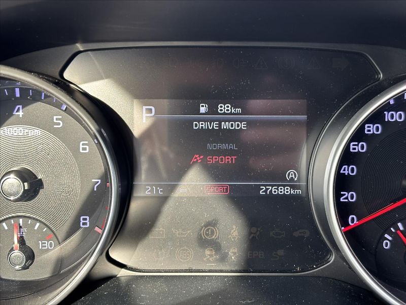 Kia Ceed 1,5 TGDi 118kW AT Spin ZÁRUKA - fotka 38 z 39