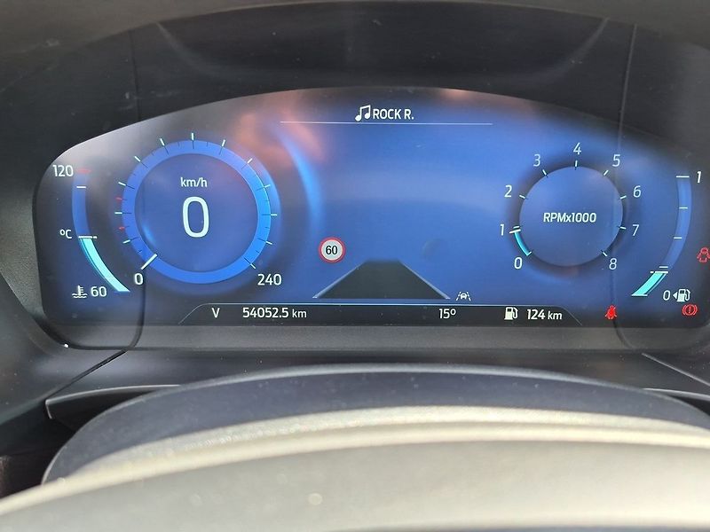 Ford Kuga ST-Line X  1,5 EcoBoost - fotka 16 z 28