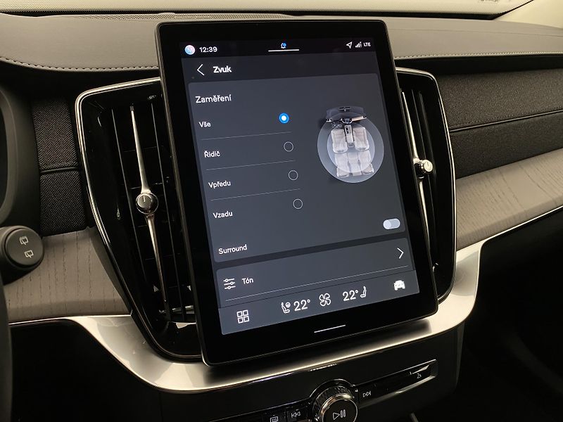 Volvo XC90 (2026) T8 AWD Plug-in DARK PLUS 7m - fotka 62 z 78