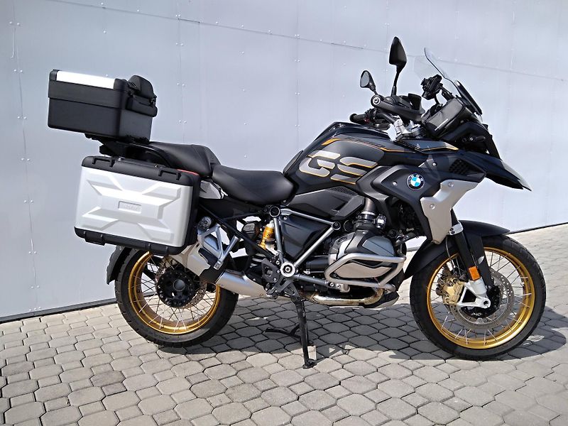 BMW (2020) R 1250 GS - fotka 2 z 17