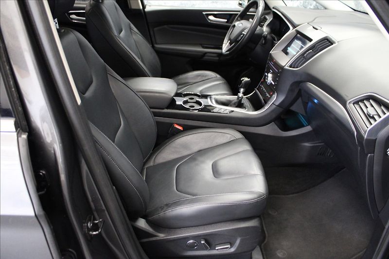 Ford S-MAX 1,5 EcoBoost PANORAMA 1.majite - fotka 10 z 40