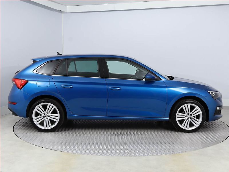 Škoda Scala (2023) Style 1.0 TSI, Serv.kniha - fotka 6 z 19