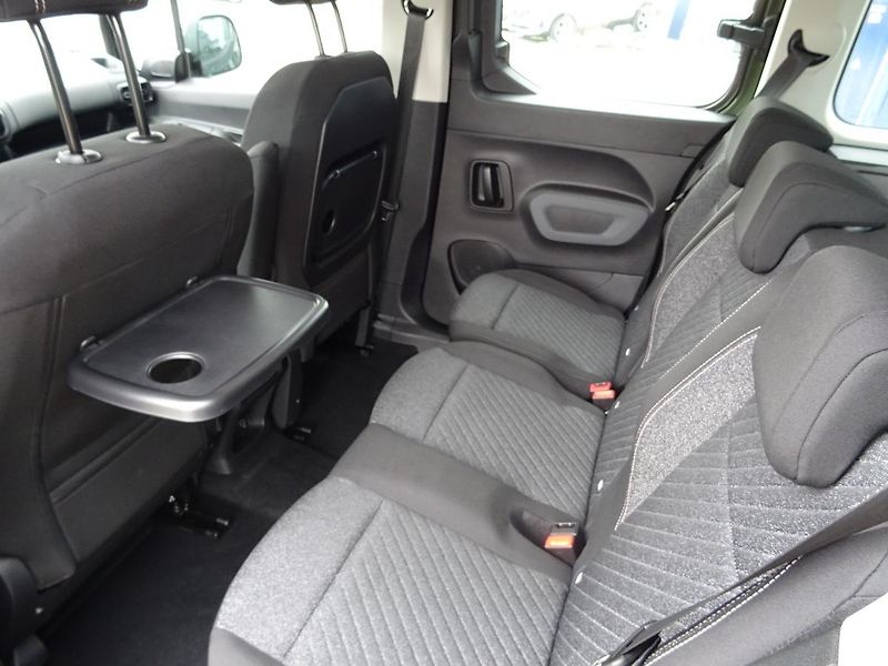 Peugeot Rifter ALLURE BlueHDi 100 MAN6 - fotka 13 z 32