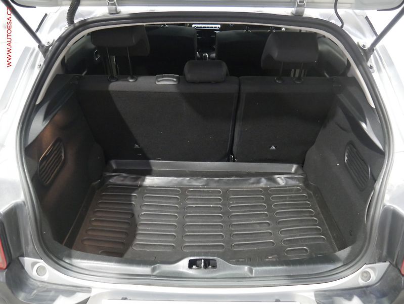 Citroën C4 Cactus (2016) 1.2PT, ČR, Panorama - fotka 7 z 17