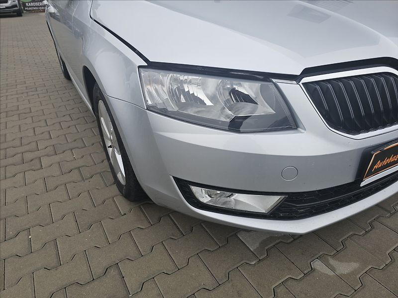 Škoda Octavia III 1,4TSi 103KW Elegance - fotka 42 z 44