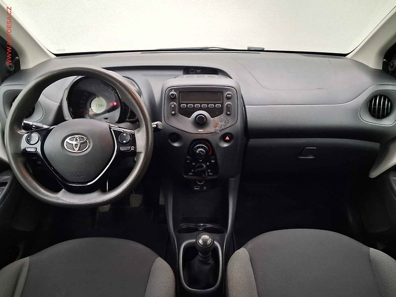 Toyota Aygo (2021) 1.0i, ČR, AC, el. výbava - fotka 8 z 15