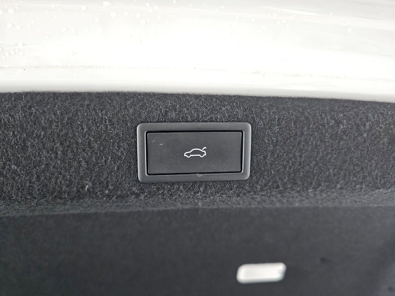 Škoda Superb (2025) 2.0TDI 142kW 4x4 DSG LAURIN A - fotka 31 z 32
