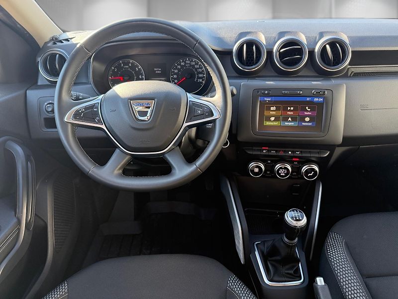 Dacia Duster (2021) 1,0 TCe 74 kW Prestige 1.maj - fotka 15 z 24