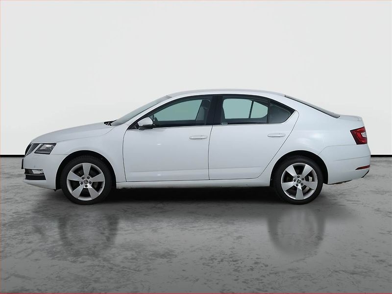 Škoda Octavia (2017) 1.8 TSI, Automat, Tempomat - fotka 3 z 21