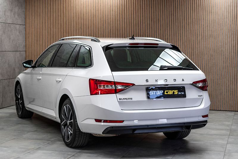 Škoda Superb TDI 147kW 4x4*STYLE*DPH*ČR 1.M - fotka 4 z 40