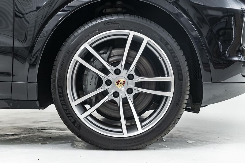 Porsche Cayenne S*Bose*18 sedadla*kůže - fotka 15 z 41