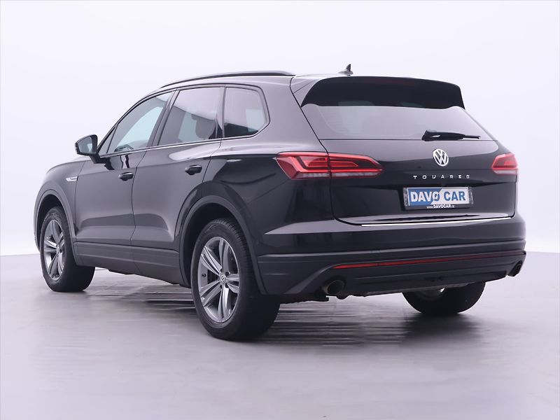 Volkswagen Touareg 3,0 TDI 170kW DSG 4M LED CZ - fotka 5 z 31