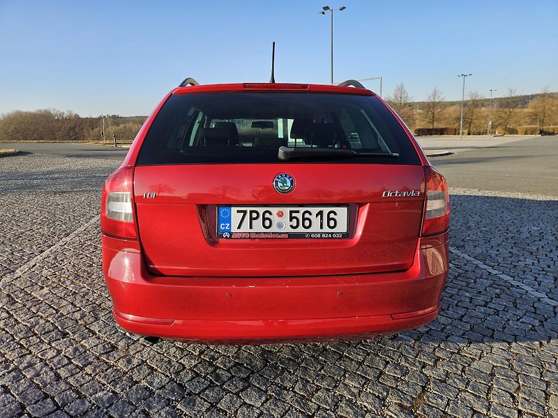Škoda Octavia (2012) DSG, NOVÉ ROZVODY, SPLÁTKY  - fotka 7 z 23
