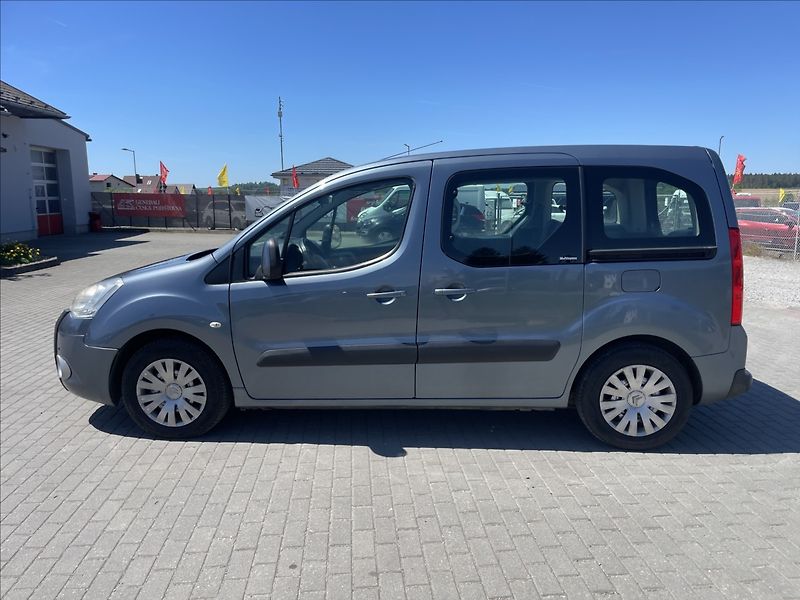 Citroën Berlingo 1,6 HDi 68kw Klima ESP Tažné - fotka 27 z 31